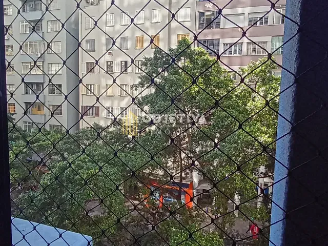 Apartamento 3 quartos e 2 banheiros, à venda, no bairro Centro Histórico em Porto Alegre