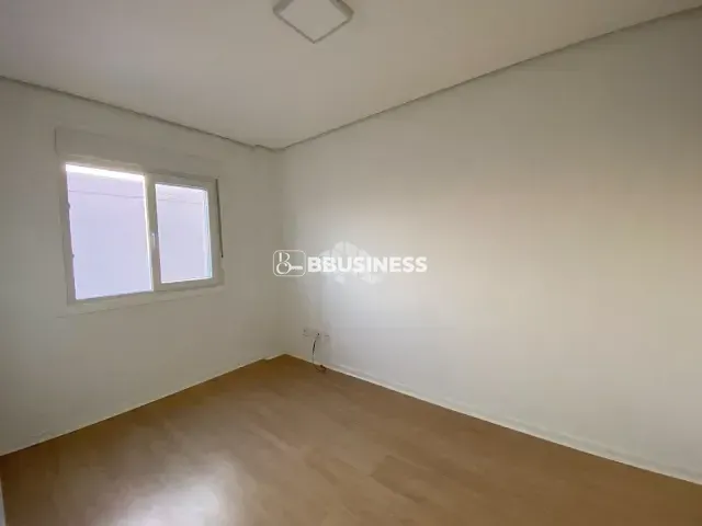 Apartamento 2 quartos e 1 banheiro, à venda, no bairro Nossa Senhora de Lourdes em Caxias do Sul