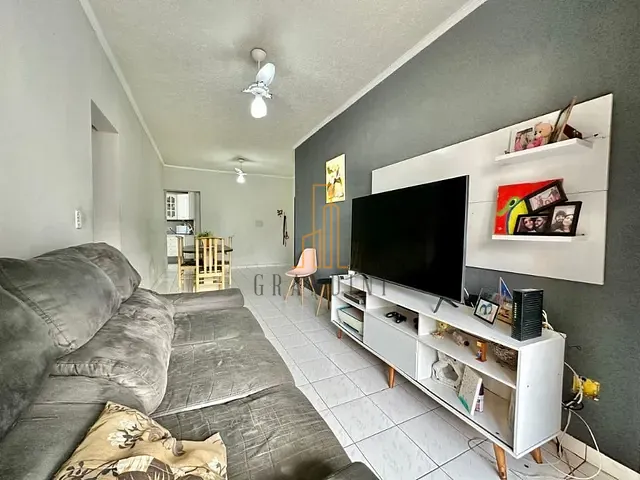 Apartamento com 96m² 3 quartos e 2 banheiros, à venda, no bairro Vila Assunção em Praia Grande