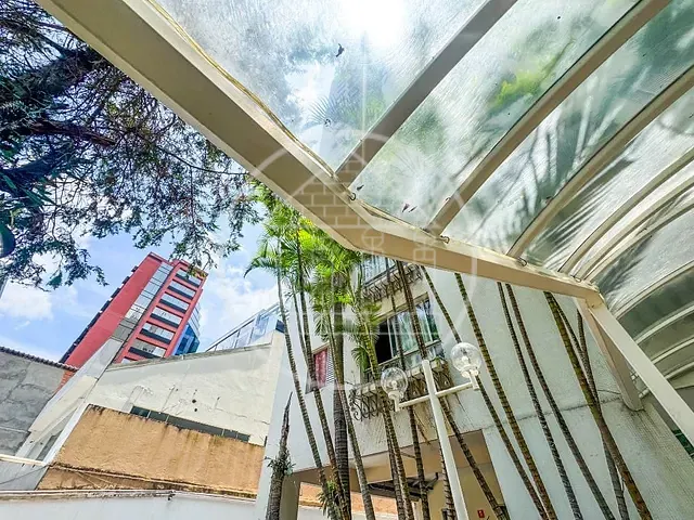 Apartamento 2 quartos e 2 banheiros, à venda, no bairro Vila Olímpia em São Paulo