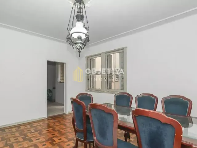 Apartamento 3 quartos e 2 banheiros, para alugar, no bairro Petrópolis em Porto Alegre