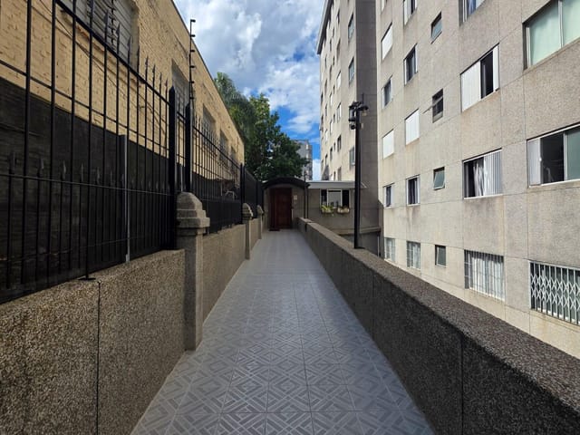 Apartamento com 77m² 2 quartos e 1 banheiro, à venda, no bairro Nossa Senhora de Lourdes em Caxias do Sul