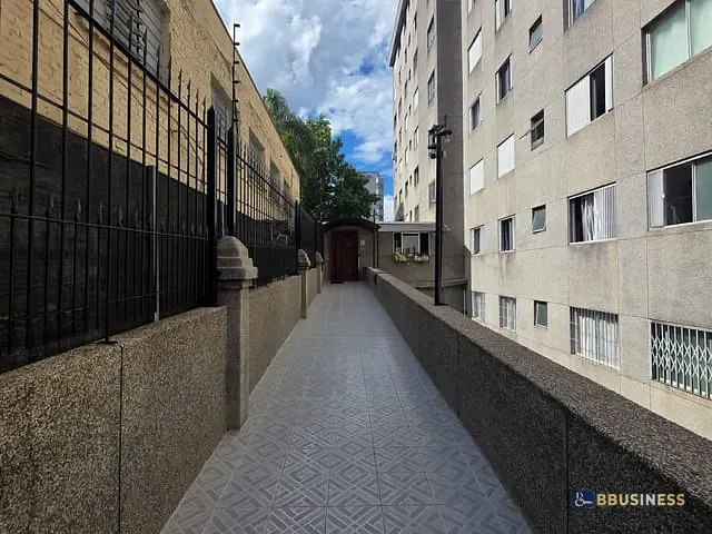 Apartamento com 77m² 2 quartos e 1 banheiro, à venda, no bairro Nossa Senhora de Lourdes em Caxias do Sul