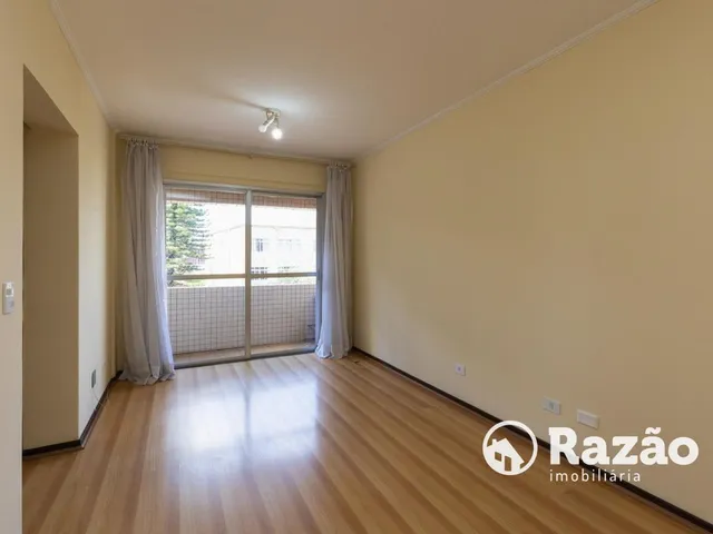 Apartamento 2 quartos e 2 banheiros, para alugar, no bairro Juvevê em Curitiba