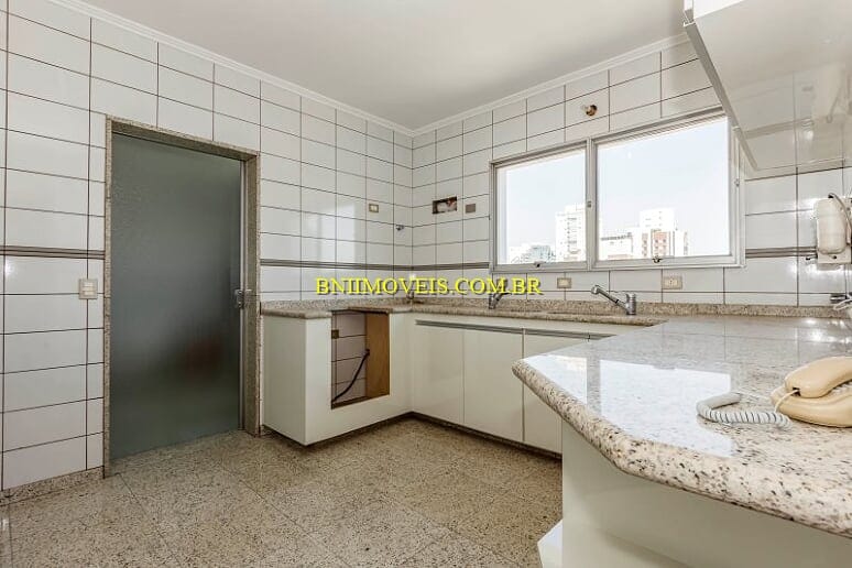Apartamento, 3 quartos, 236 m² - Foto 11