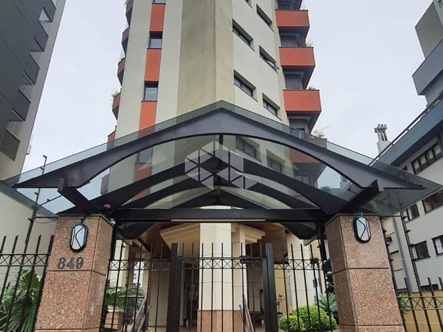 Apartamento 3 quartos e 3 banheiros, à venda, no bairro Exposição em Caxias do Sul