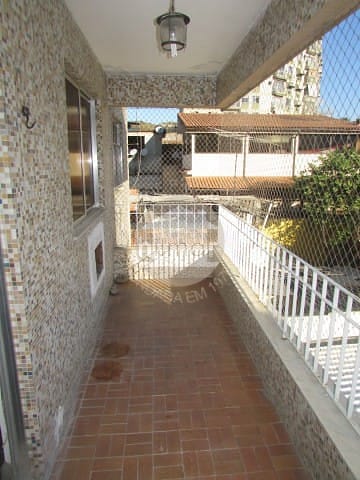 Apartamento para alugar com 2 quartos, 72m² - Foto 5