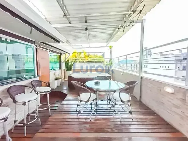 Apartamento 3 quartos e 3 banheiros, à venda, no bairro José Menino em Santos