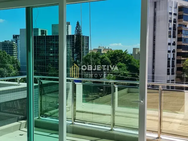 Apartamento 3 quartos e 5 banheiros, à venda, no bairro Três Figueiras em Porto Alegre