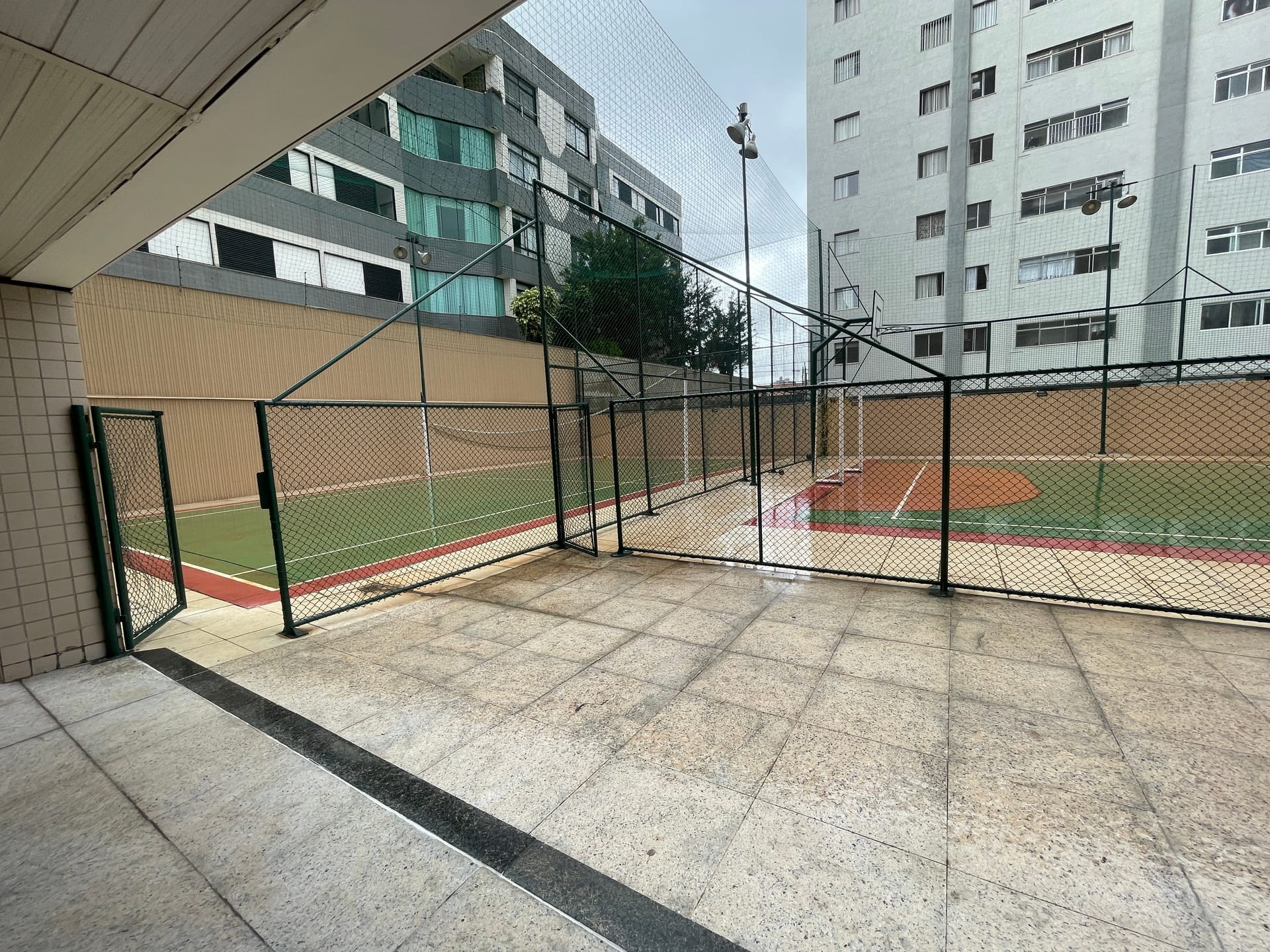 Apartamento à venda com 3 quartos e suíte no bairro Coração Eucarístico – Belo Horizonte/MG