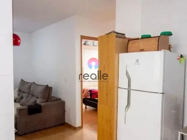 Apartamento 2 quartos e 1 banheiro, à venda, no bairro Bom Jesus em Contagem