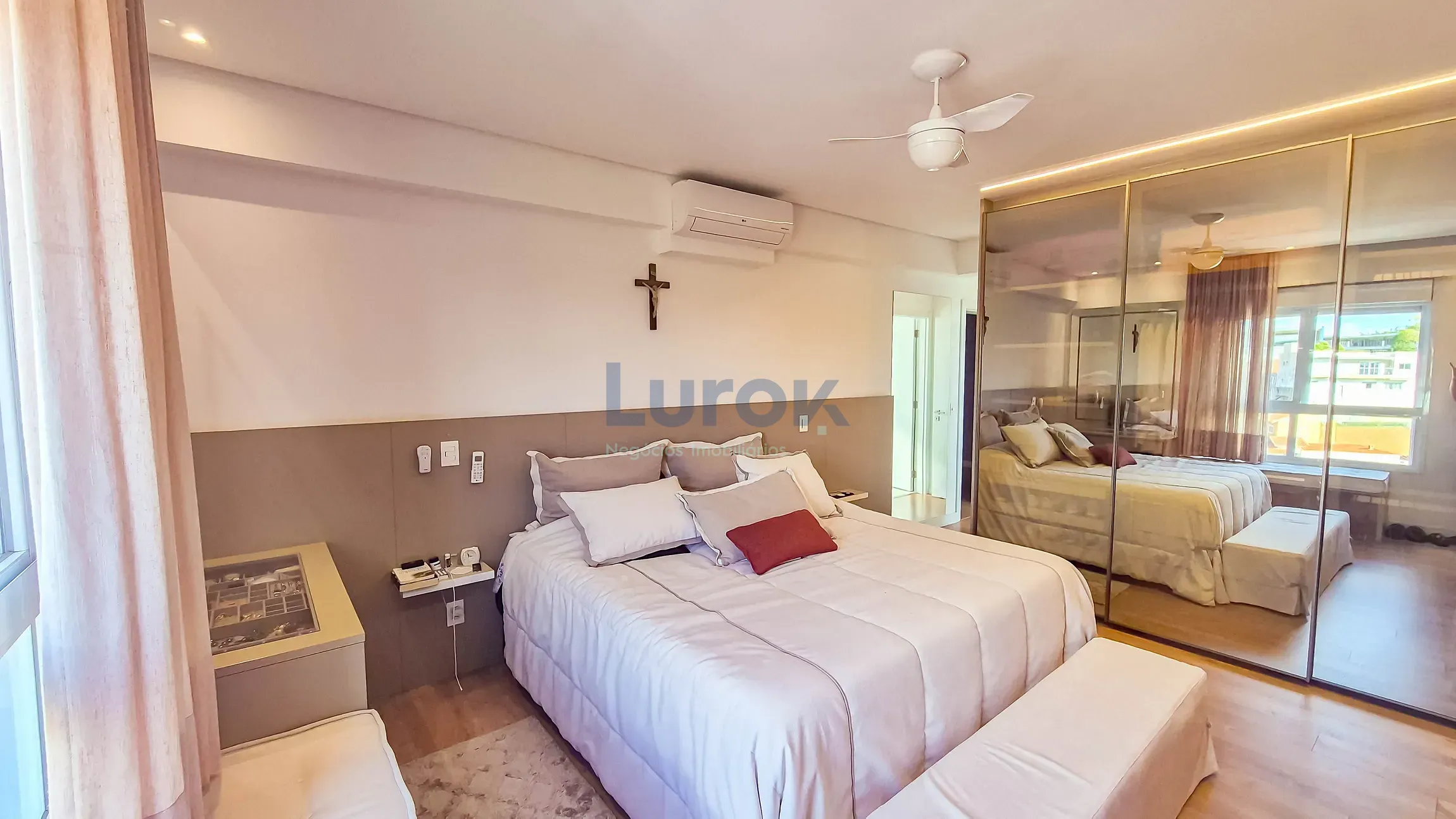 Apartamento, 3 quartos, 247 m² - Foto 32