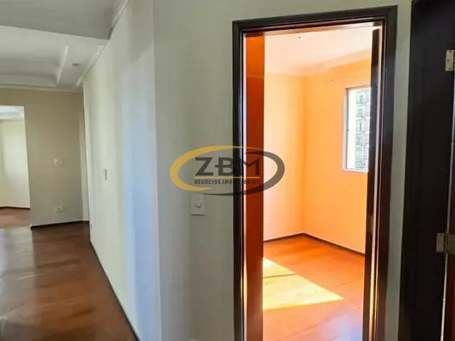 Apartamento com 132m² 2 quartos e 2 banheiros, para alugar, no bairro Centro em Londrina