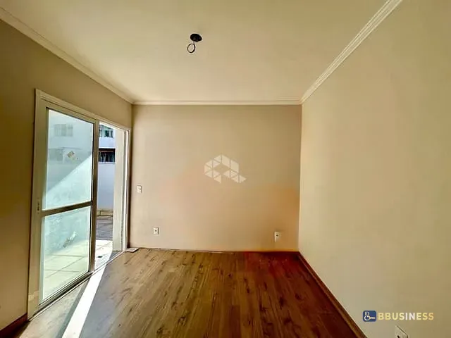 Apartamento 3 quartos e 1 banheiro, à venda, no bairro Diamantino em Caxias do Sul