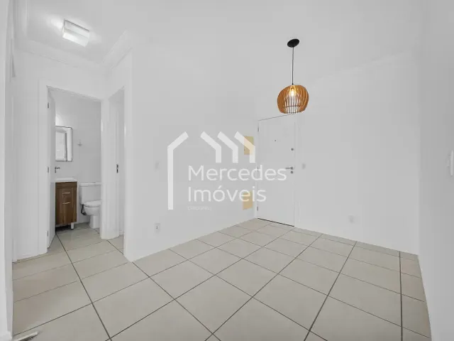 Apartamento com 60m² 2 quartos e 1 banheiro, para alugar, no bairro Ressacada em Itajaí