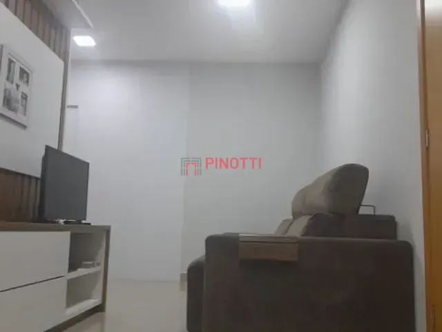 Apartamento 2 quartos e 2 banheiros, à venda, no bairro Baeta Neves em São Bernardo do Campo
