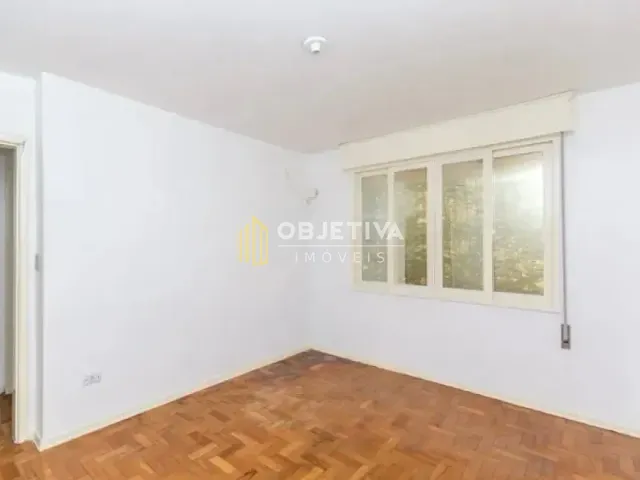 Apartamento 2 quartos e 1 banheiro, para alugar, no bairro Passo da Areia em Porto Alegre