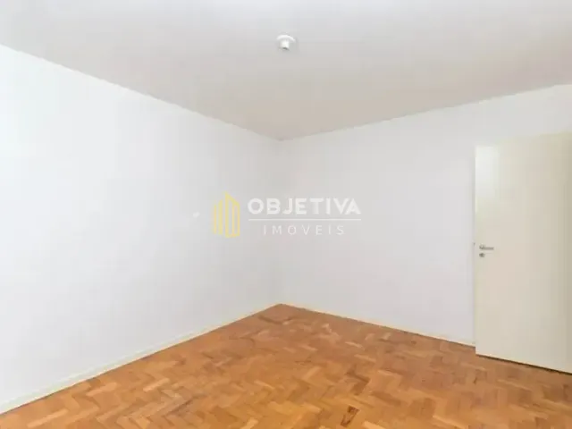 Apartamento 2 quartos e 1 banheiro, para alugar, no bairro Passo da Areia em Porto Alegre