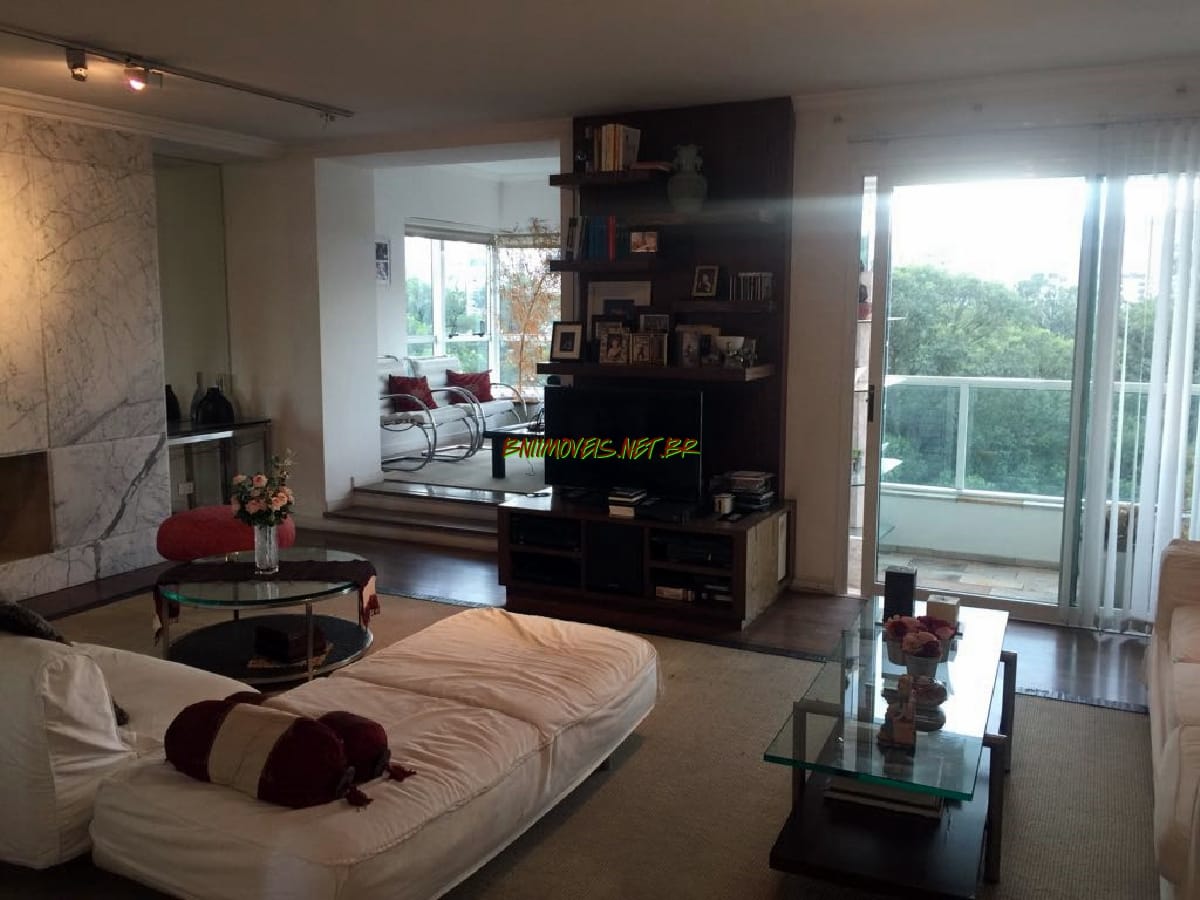 Apartamento, 4 quartos, 248 m² - Foto 1