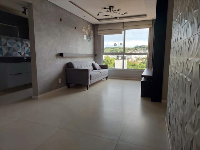 Apartamento com 102m² 3 quartos e 2 banheiros, à venda, no bairro Cavalhada em Porto Alegre