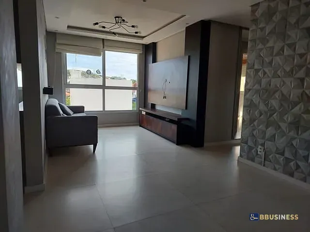 Apartamento com 102m² 3 quartos e 2 banheiros, à venda, no bairro Cavalhada em Porto Alegre
