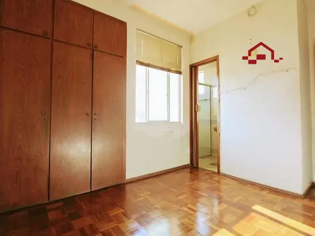 Apartamento 3 quartos e 2 banheiros, à venda, no bairro Carlos Prates em Belo Horizonte