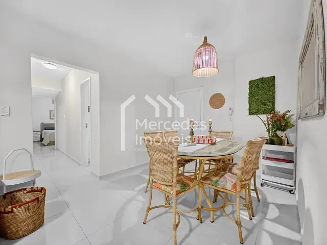 Apartamento com 60m² 3 quartos e 2 banheiros, para alugar, no bairro Centro em Balneário Camboriú