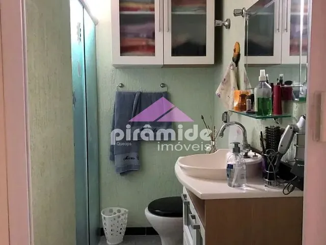 Apartamento com 65m² 2 quartos e 1 banheiro, à venda, no bairro Luz em São Paulo