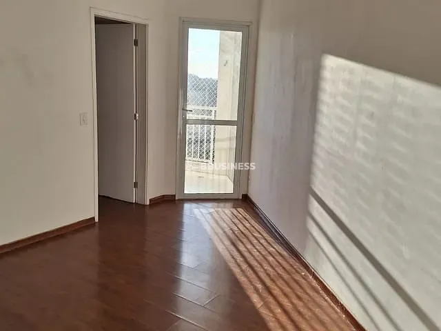 Apartamento 2 quartos e 1 banheiro, para alugar, no bairro Jardim Monte Alegre em Taboão da Serra