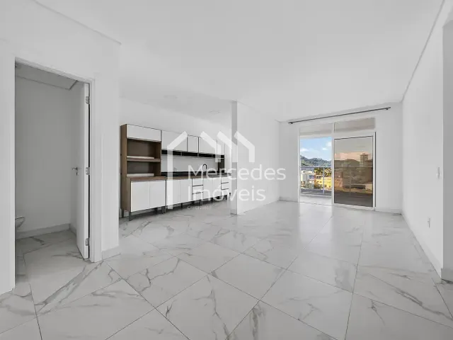 Apartamento com 90m² 2 quartos e 3 banheiros, à venda, no bairro Fazenda em Itajaí