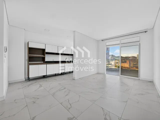 Apartamento com 90m² 2 quartos e 3 banheiros, à venda, no bairro Fazenda em Itajaí