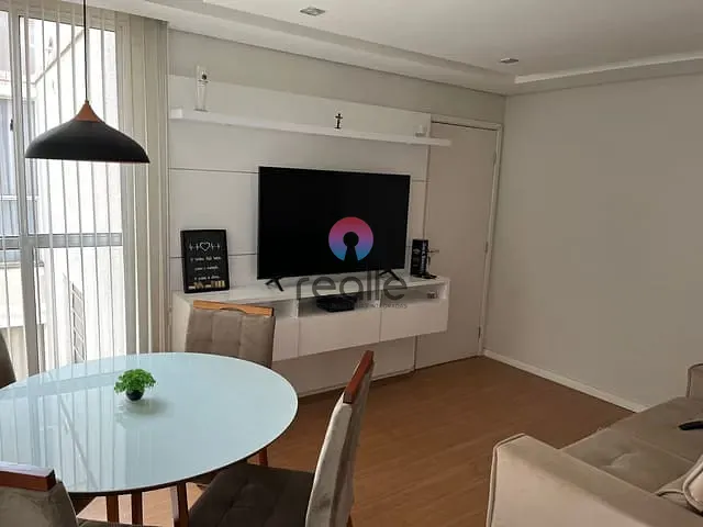 Apartamento 2 quartos e 1 banheiro, à venda, no bairro Parque Maracanã em Contagem