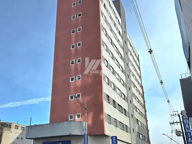 Apartamento com 70m² 2 quartos e 1 banheiro, à venda, no bairro Centro em Ponta Grossa