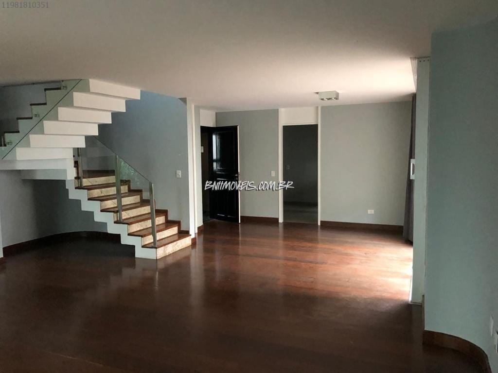 Apartamento, 4 quartos, 223 m² - Foto 1