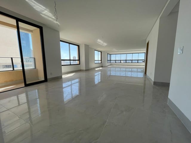 Apartamento 4 quartos e 5 banheiros, à venda, no bairro Jardim Goiás em Goiânia