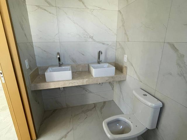Apartamento 4 quartos e 5 banheiros, à venda, no bairro Jardim Goiás em Goiânia