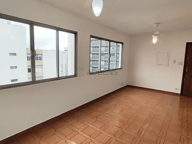 Apartamento 1 quarto e 2 banheiros, à venda, no bairro Itaim Bibi em São Paulo