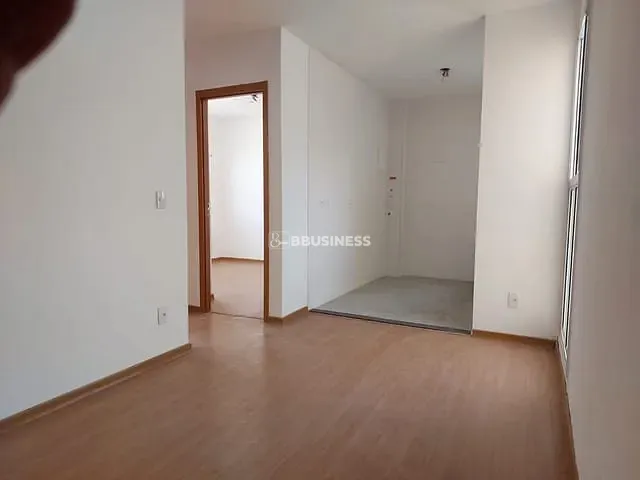 Apartamento com 53m² 2 quartos e 1 banheiro, à venda, no bairro Cavalhada em Porto Alegre
