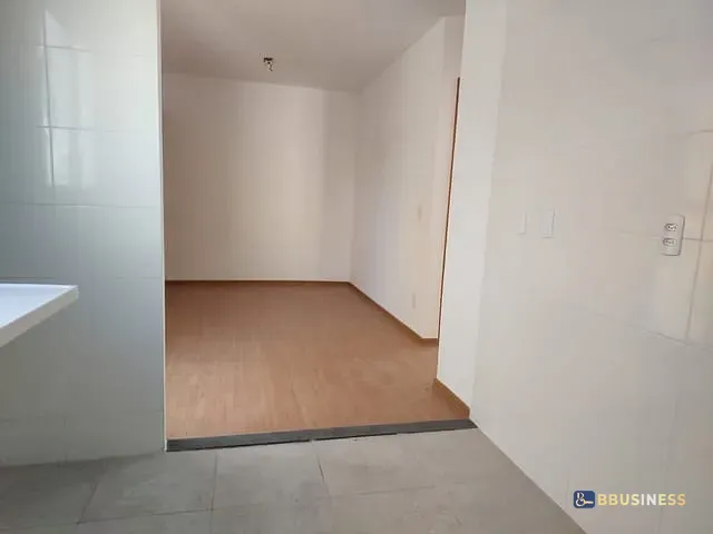 Apartamento com 53m² 2 quartos e 1 banheiro, à venda, no bairro Cavalhada em Porto Alegre