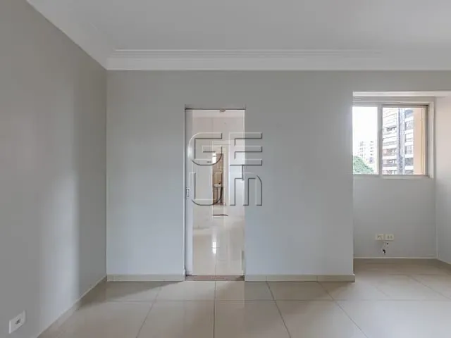 Apartamento 3 quartos e 3 banheiros, à venda, no bairro Centro em Londrina