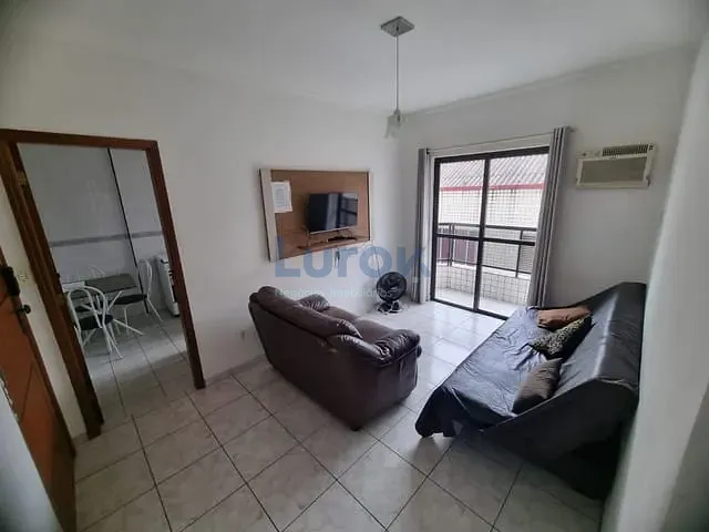 Apartamento com 71m² 1 quarto e 1 banheiro, à venda, no bairro Guilhermina em Praia Grande