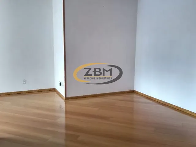 Apartamento 3 quartos e 3 banheiros, à venda, no bairro Centro em Londrina
