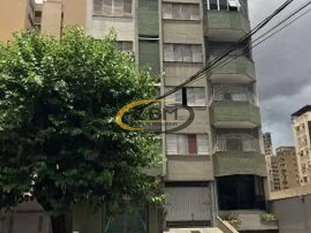 Apartamento 3 quartos e 3 banheiros, à venda, no bairro Centro em Londrina