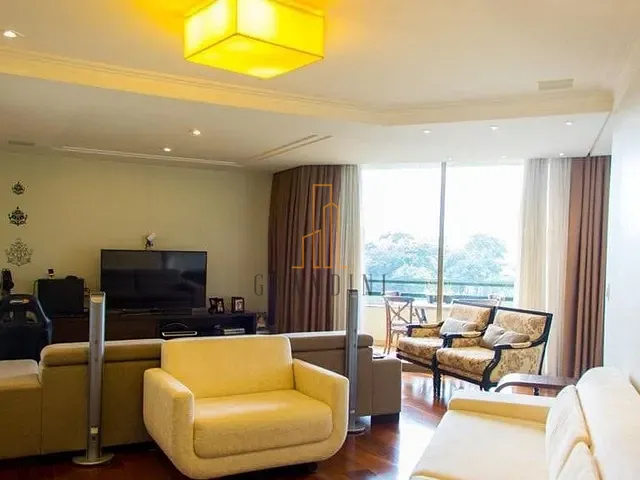 Apartamento com 248m² 3 quartos e 2 banheiros, à venda, no bairro Vila Gilda em Santo André