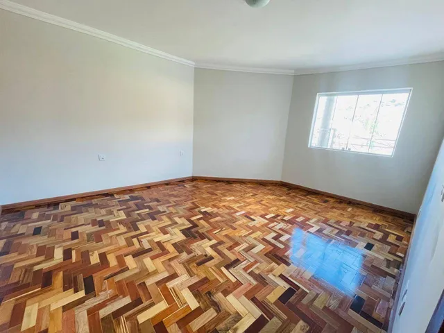 Apartamento 4 quartos e 2 banheiros, para alugar, no bairro Santa Efigênia em Belo Horizonte