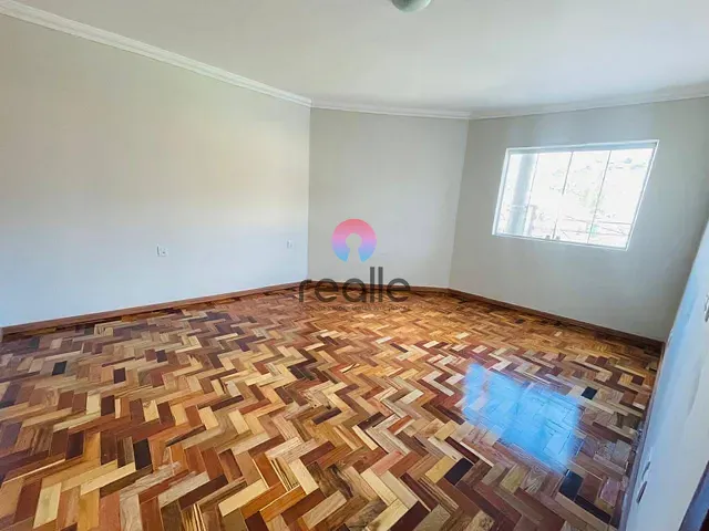 Apartamento 4 quartos e 2 banheiros, para alugar, no bairro Santa Efigênia em Belo Horizonte