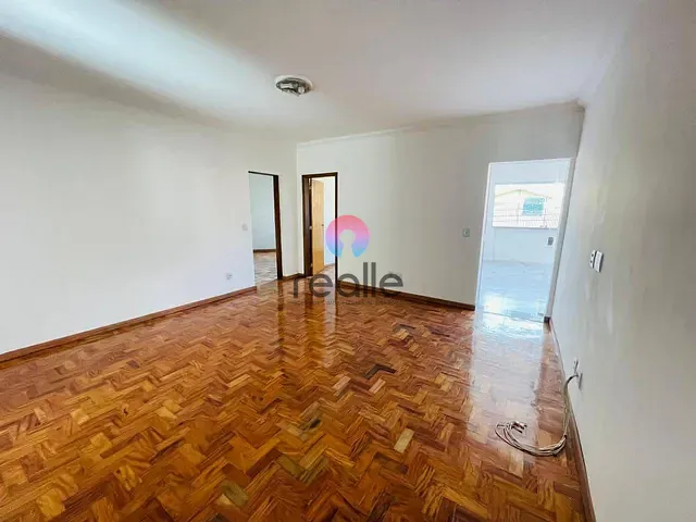 Apartamento 4 quartos e 2 banheiros, para alugar, no bairro Santa Efigênia em Belo Horizonte
