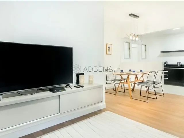Apartamento 2 quartos e 3 banheiros, para alugar, no bairro Itaim Bibi em São Paulo