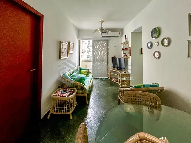 Apartamento 2 quartos e 2 banheiros, à venda, no bairro Enseada em Guarujá