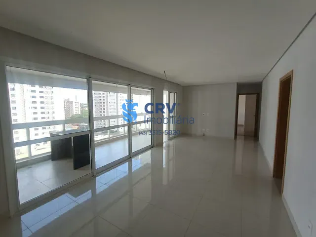Apartamento com 229m² 3 quartos e 3 banheiros, à venda, no bairro Gleba Fazenda Palhano em Londrina